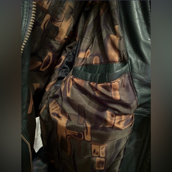 LEATHER JACKET - Picture 7 of 7